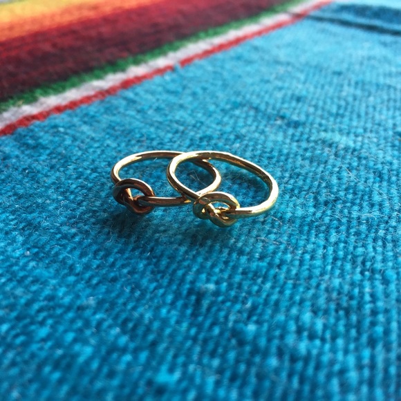 Forget Me Knot Rings - Picture 2 of 3